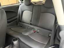 MINI Hatch Cooper Classic 