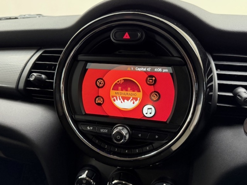 MINI 1.5 Cooper Classic Hatchback 3dr Petrol Manual Euro 6 (s/s) (136 ps)