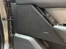 Land Rover Range Rover Velar R-Dynamic S 