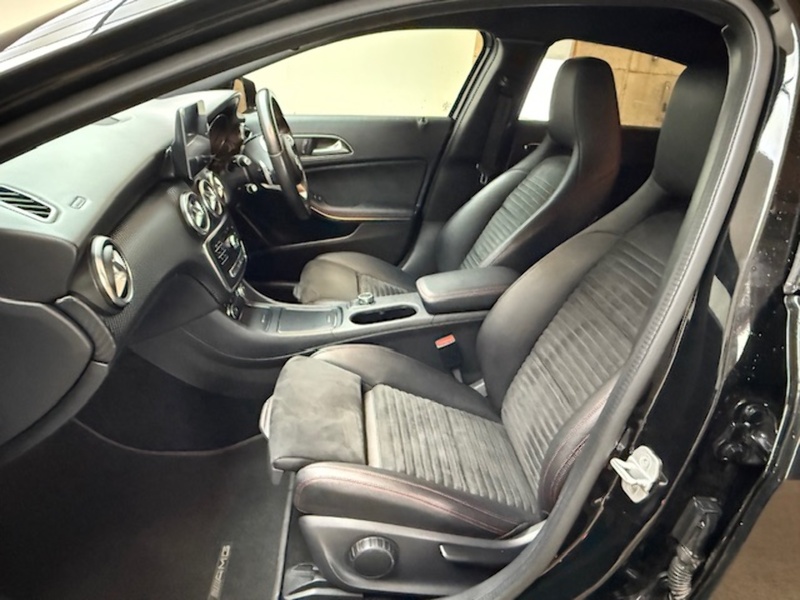 Mercedes-Benz 1.5 A180d AMG Line (Executive) Hatchback 5dr Diesel 7G-DCT Euro 6 (s/s) (109 ps)