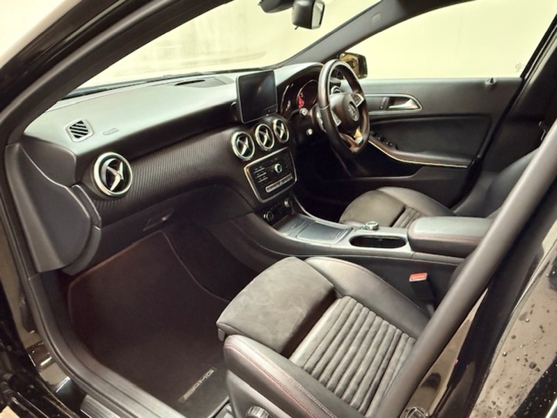 Mercedes-Benz 1.5 A180d AMG Line (Executive) Hatchback 5dr Diesel 7G-DCT Euro 6 (s/s) (109 ps)