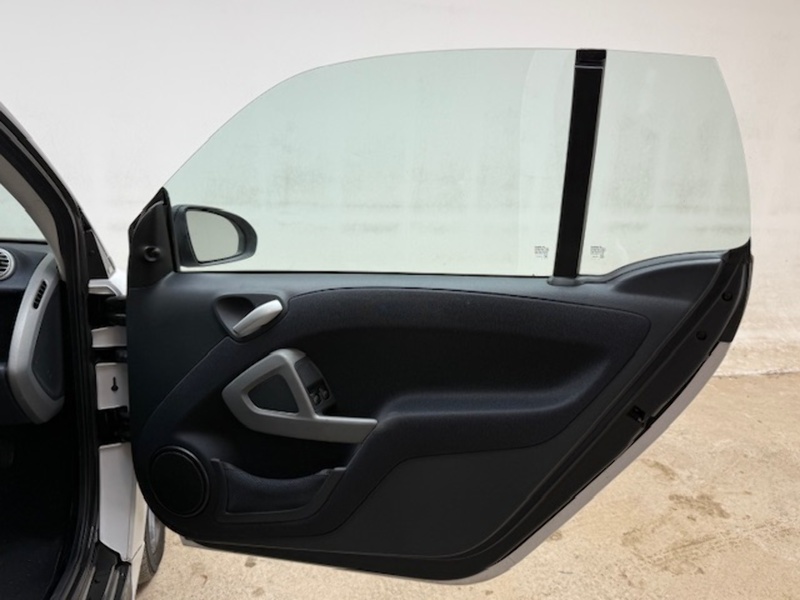 Smart 1.0 MHD Passion Cabriolet 2dr Petrol SoftTouch Euro 5 (s/s) (71 bhp)