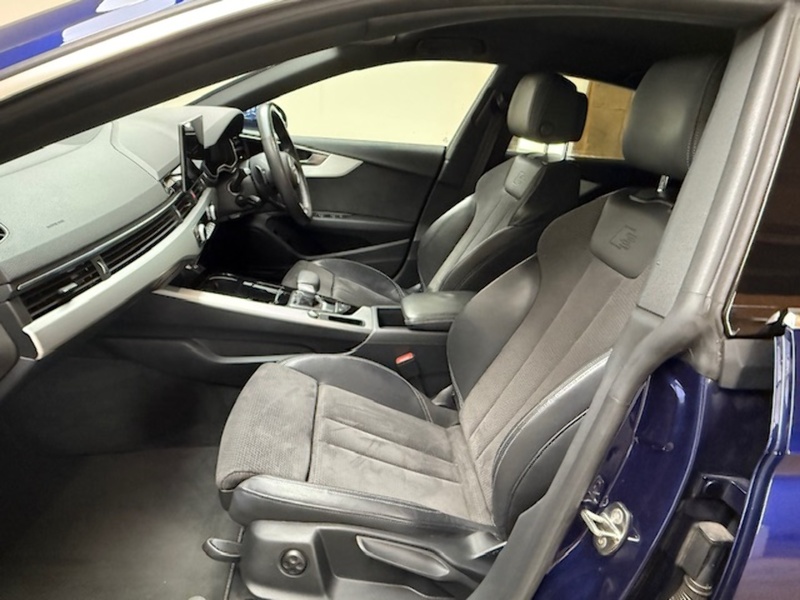 Audi 2.0 TDI 35 S line Sportback 5dr Diesel S Tronic Euro 6 (s/s) (163 ps)