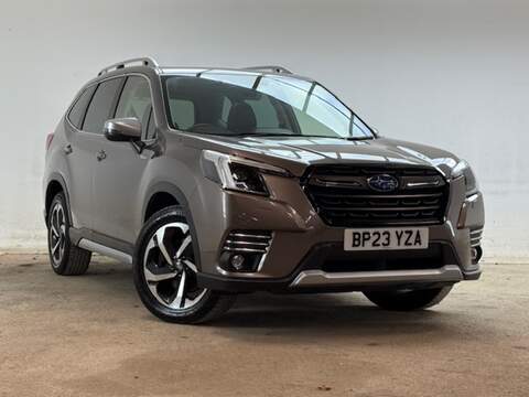 2.0 i e-Boxer XE Premium SUV 5dr Petrol Hybrid Lineartronic 4WD Euro 6 (s/s) (150 ps)