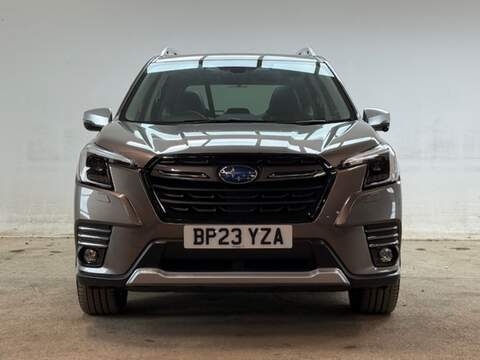 2.0 i e-Boxer XE Premium SUV 5dr Petrol Hybrid Lineartronic 4WD Euro 6 (s/s) (150 ps)