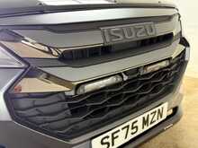 Isuzu D-Max V-Cross Dcb Steel Edition Automatic 