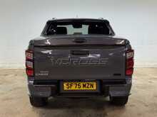 Isuzu D-Max V-Cross Dcb Steel Edition Automatic 