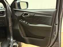 Isuzu D-Max V-Cross Dcb Steel Edition Automatic 