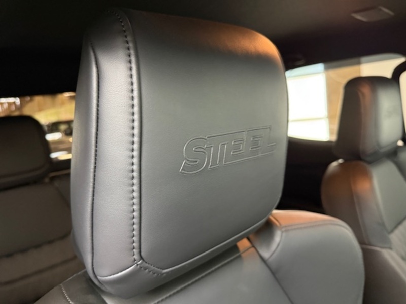 Isuzu ISUZU D MAX V CROSS STEEL EDITION AUTOMATIC