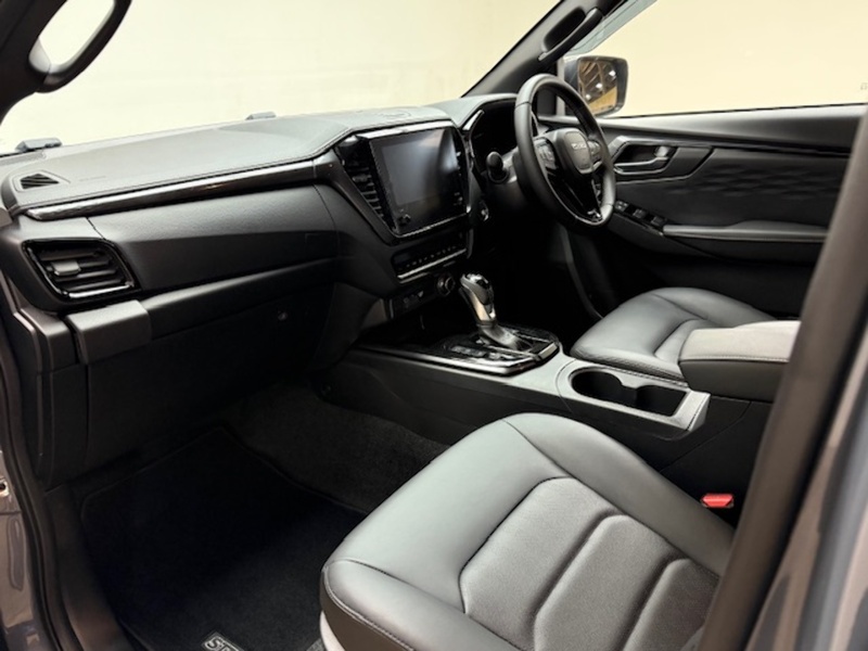 Isuzu ISUZU D MAX V CROSS STEEL EDITION AUTOMATIC