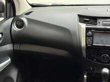 Nissan Navara dCi N-Guard 