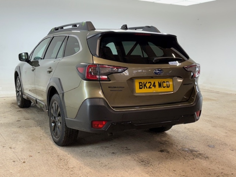 Subaru 2.5i Field Estate 5dr Petrol Lineartronic 4WD Euro 6 (s/s) (169 ps)