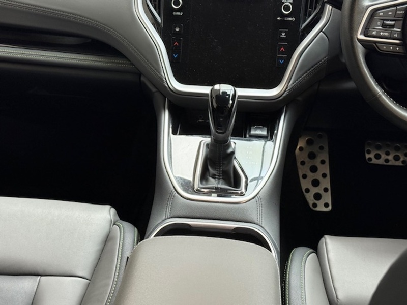 Subaru 2.5i Field Estate 5dr Petrol Lineartronic 4WD Euro 6 (s/s) (169 ps)