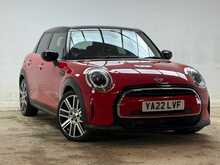 MINI Hatch Cooper Exclusive 