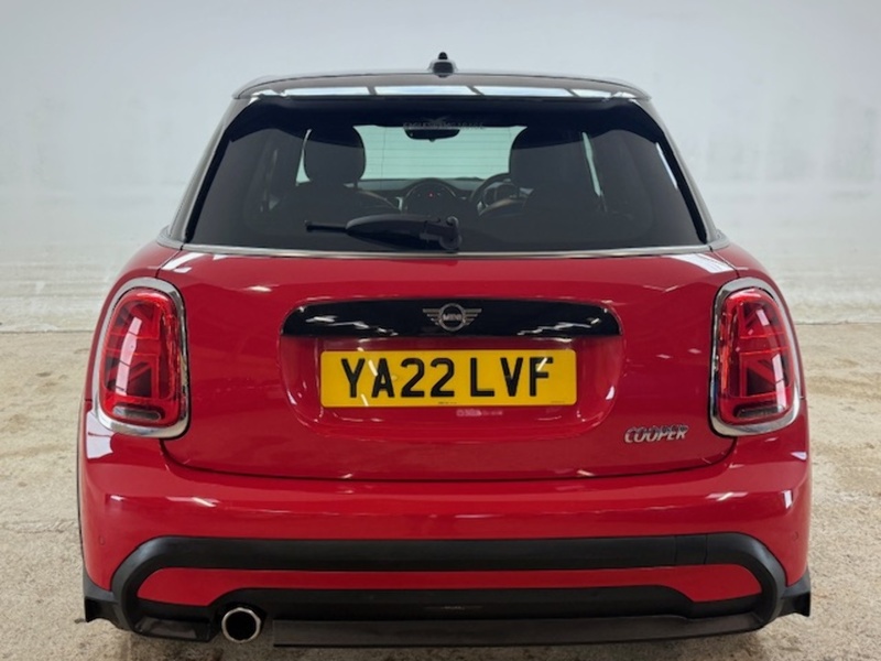 MINI 1.5 Cooper Exclusive Hatchback 5dr Petrol Steptronic Euro 6 (s/s) (136 ps)