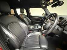 MINI Hatch Cooper Exclusive 