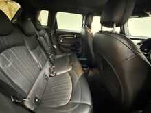 MINI Hatch Cooper Exclusive 