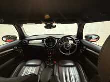 MINI Hatch Cooper Exclusive 