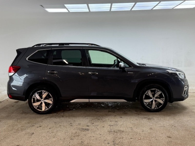 Subaru 2.0 i e-Boxer XE Premium SUV 5dr Petrol Hybrid Lineartronic 4WD Euro 6 (s/s) (150 ps)