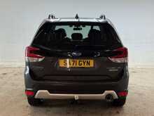 Subaru Forester i e-Boxer XE Premium 