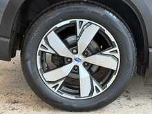 Subaru Forester i e-Boxer XE Premium 