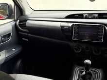 Toyota Hilux D-4D Active 