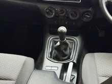 Toyota Hilux D-4D Active 
