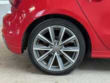Audi A1 TDI S line Style Edition 