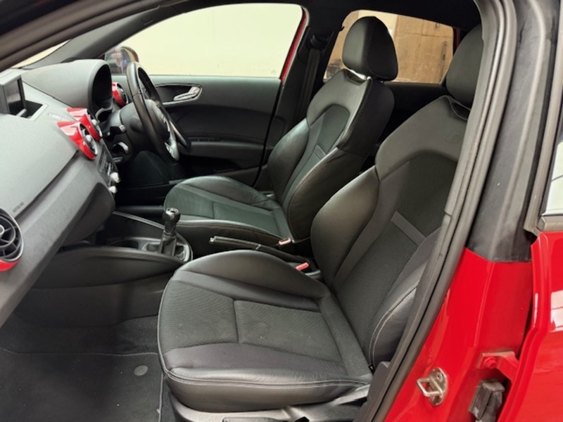 Audi 1.6 TDI S line Style Edition Sportback 5dr Diesel Manual Euro 5 (s/s) (105 ps)