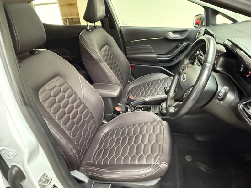 Ford 1.0T EcoBoost GPF Vignale Hatchback 5dr Petrol Manual Euro 6 (s/s) (125 ps)