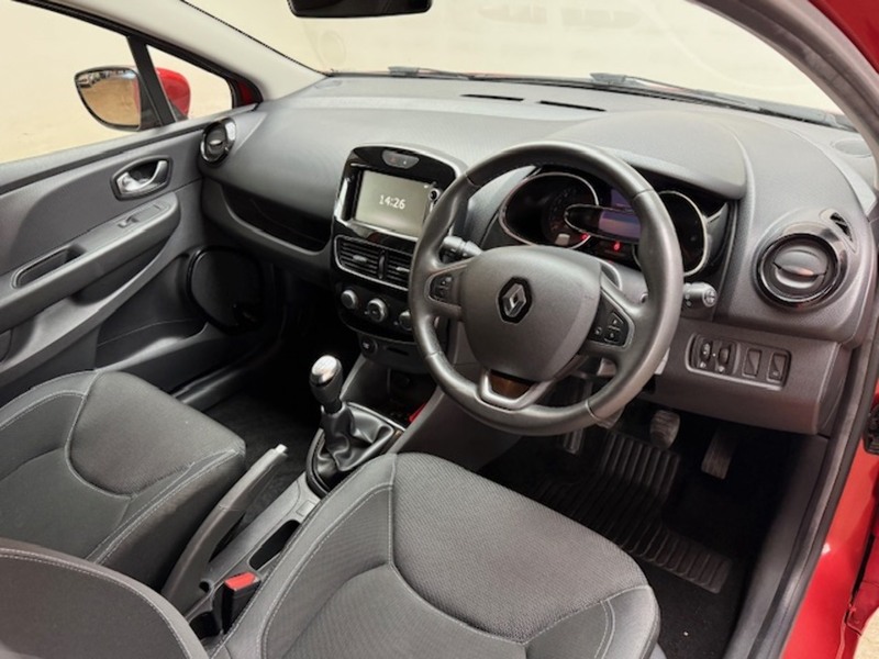 Renault 0.9 TCe Iconic Hatchback 5dr Petrol Manual Euro 6 (s/s) (75 ps)