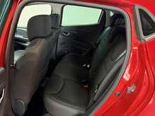 Renault Clio TCe Iconic 