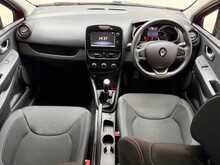 Renault Clio TCe Iconic 