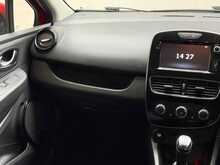 Renault Clio TCe Iconic 