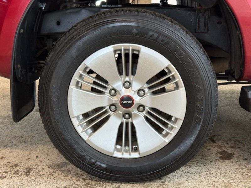 Isuzu 1.9 TD DL20 Pickup Double Cab 4dr Diesel Manual 4WD Euro 6 (s/s) (164 ps)