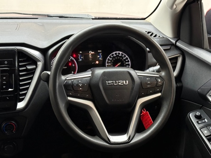 Isuzu 1.9 TD DL20 Pickup Double Cab 4dr Diesel Manual 4WD Euro 6 (s/s) (164 ps)