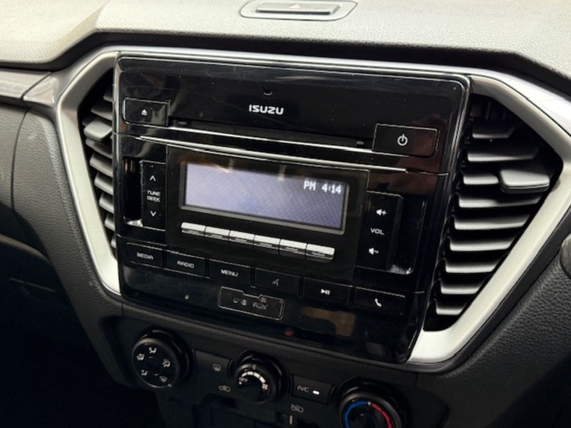 Isuzu 1.9 TD DL20 Pickup Double Cab 4dr Diesel Manual 4WD Euro 6 (s/s) (164 ps)