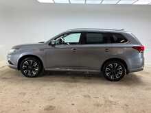 Mitsubishi Outlander h 4hs 