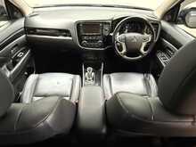 Mitsubishi Outlander h 4hs 