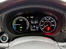 Mitsubishi Outlander h 4hs 