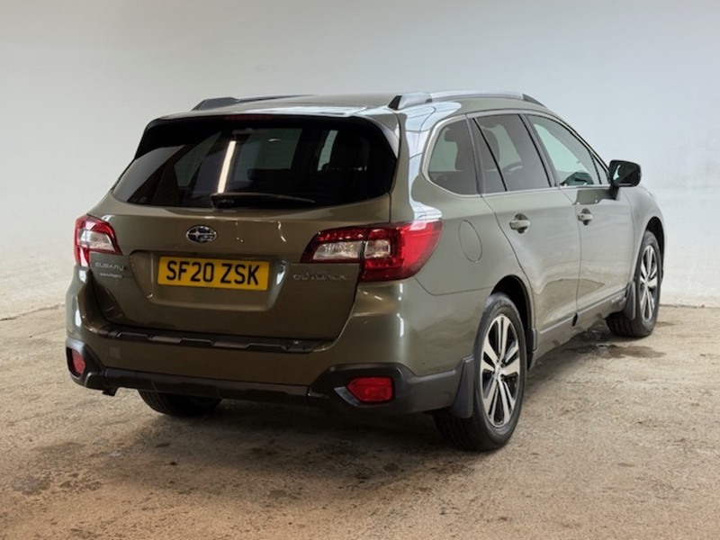 Subaru 2.5i SE Premium Estate 5dr Petrol Lineartronic 4WD Euro 6 (s/s) (175 ps)