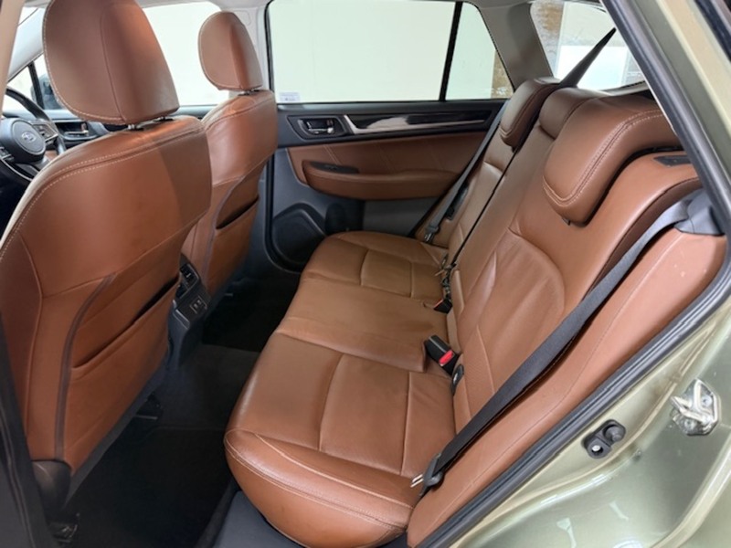 Subaru 2.5i SE Premium Estate 5dr Petrol Lineartronic 4WD Euro 6 (s/s) (175 ps)