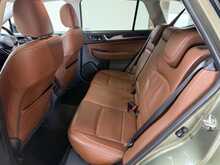 Subaru Outback i SE Premium 