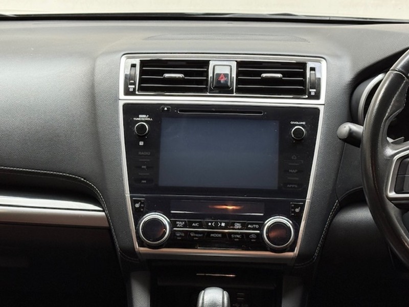 Subaru 2.5i SE Premium Estate 5dr Petrol Lineartronic 4WD Euro 6 (s/s) (175 ps)