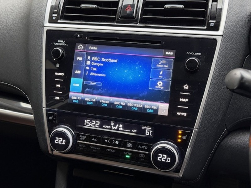 Subaru 2.5i SE Premium Estate 5dr Petrol Lineartronic 4WD Euro 6 (s/s) (175 ps)