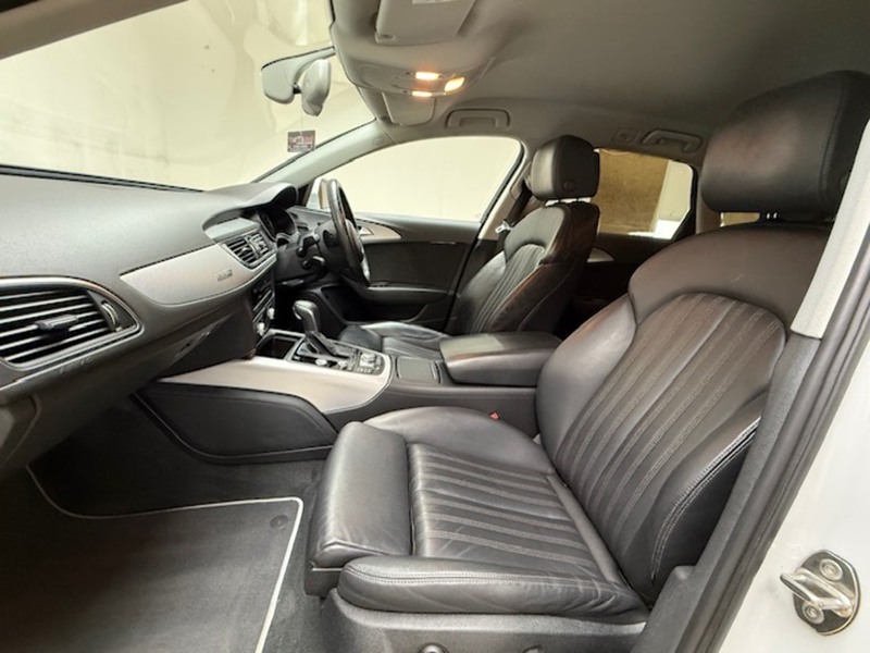 Audi 3.0 TDI V6 Sport Estate 5dr Diesel S Tronic quattro Euro 6 (s/s) (218 ps)