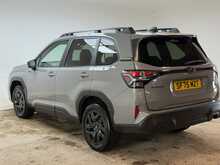 Subaru Forester i e-Boxer Field 