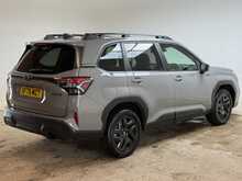 Subaru Forester i e-Boxer Field 