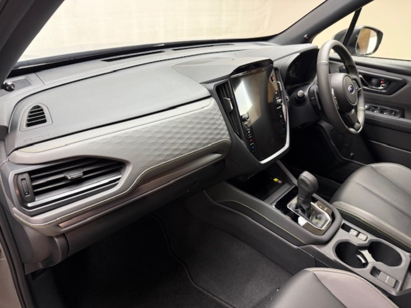 Subaru 2.0 i e-Boxer Field SUV 5dr Petrol Hybrid Lineartronic 4WD Euro 6 (s/s) (136 ps)