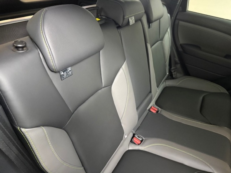 Subaru 2.0 i e-Boxer Field SUV 5dr Petrol Hybrid Lineartronic 4WD Euro 6 (s/s) (136 ps)